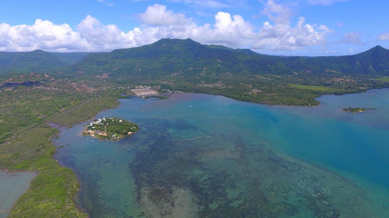 Harmonie Hotel Riviere Noire Bagian luar foto