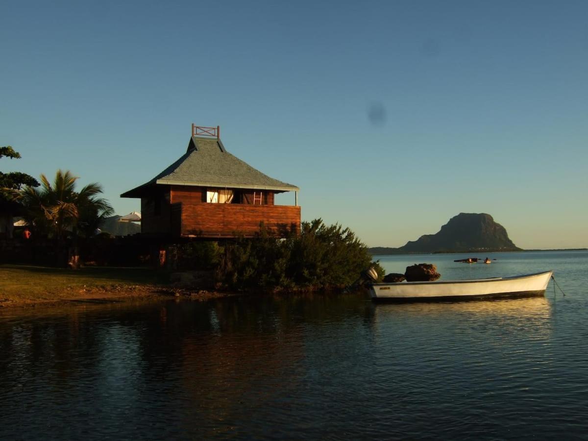 Harmonie Hotel Riviere Noire Bagian luar foto